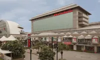Hilton Garden Inn New Delhi/Saket Отели в г. 