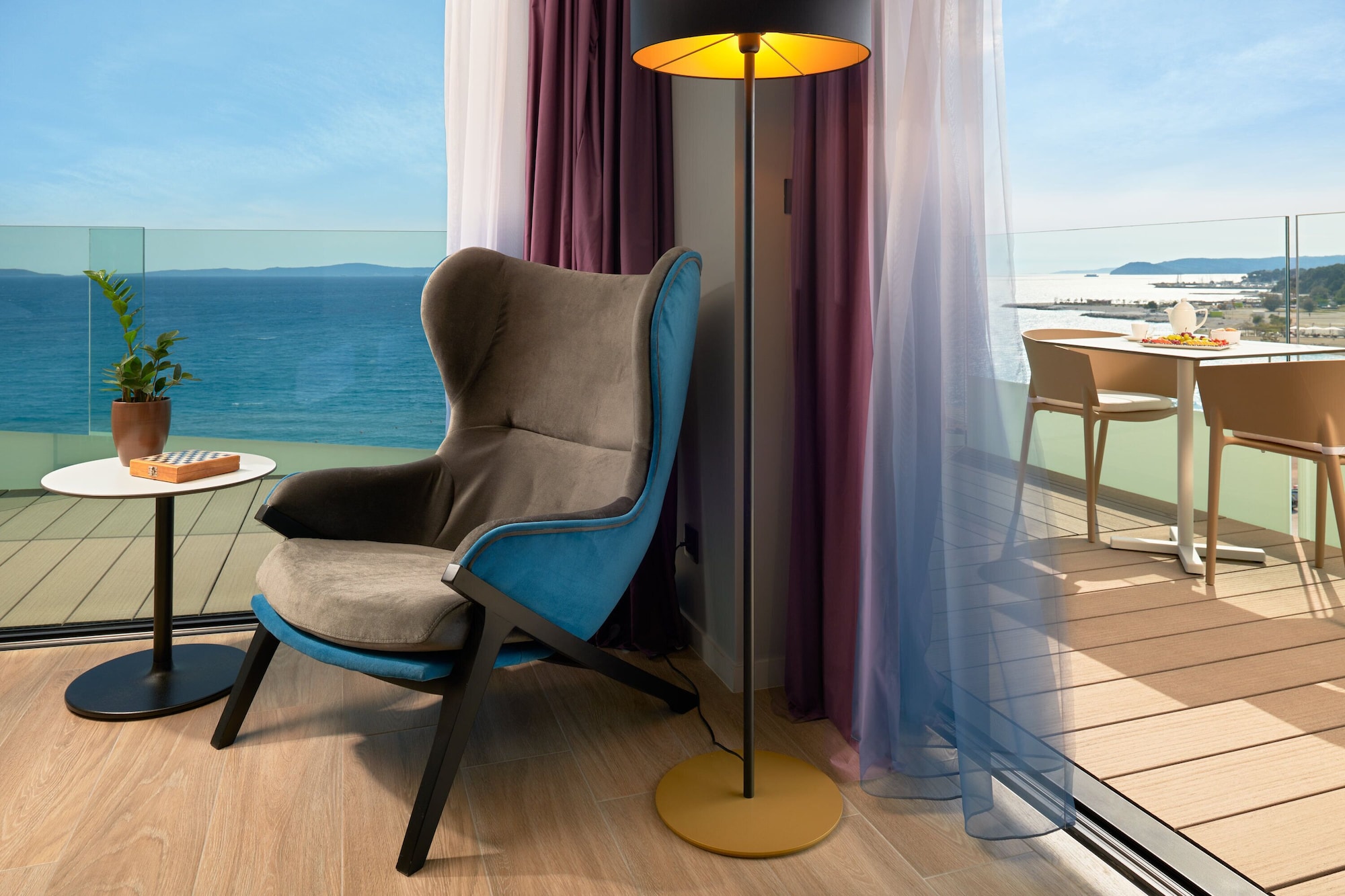 Amphora Hotel海景豪华双人床或双床房（双人床或双床）