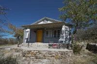 Etosha Safari Camp Hotel di 