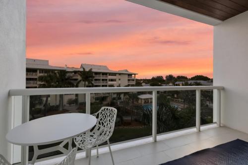 豪华园景双卧室公寓