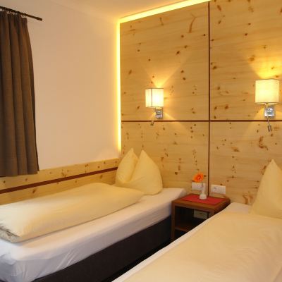 Economy Double Room Hotel Sonnenhof Promo Code