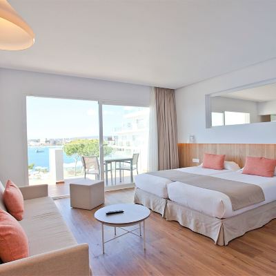 Premium Studio With Balcony And Sea View Aparthotel Ponent Mar Promo Code