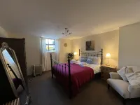 Anchor Hotel Hotel di 