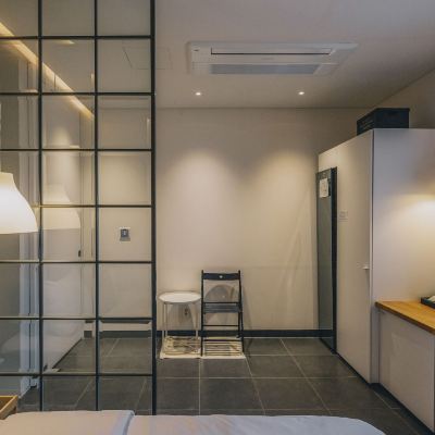 Superior Double Room, Park View(Shower Booth) 호텔 더 스팟 쿠폰
