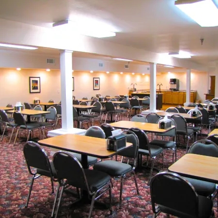 Dutton Inn