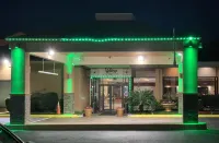 Quality Inn & Suites Pensacola Bayview