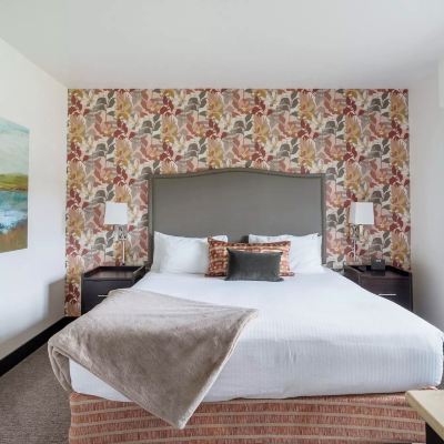 Euro King Room Columbia Cliff Villas Promo Code