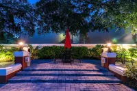 Holiday Inn Express & Suites BRADENTON WEST by IHG
