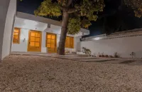 Tropical Apartment Near Beaches & Rivers- Barahona  호텔