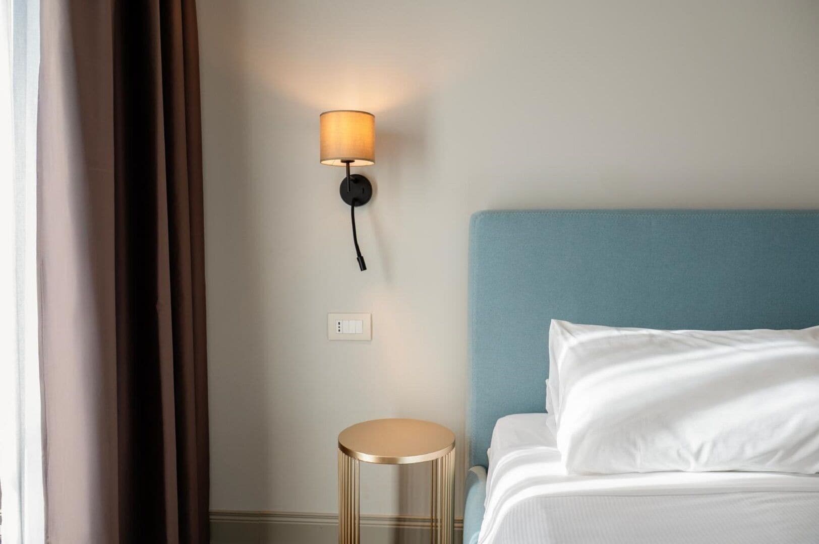 初级房，1张双人床，禁烟