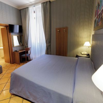 Superior Double Room Hotel Lirico Promo Code