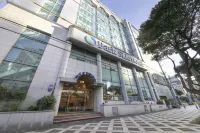 Jeju Parkside Tourist Hotel