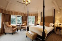 Macdonald Frimley Hall Hotel and Spa Hotel di 