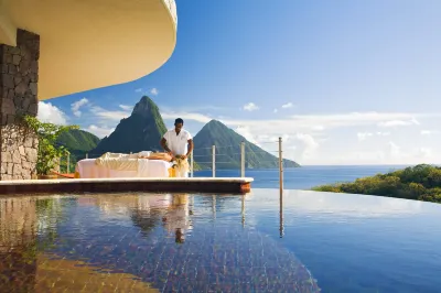 Jade Mountain Hotel di 