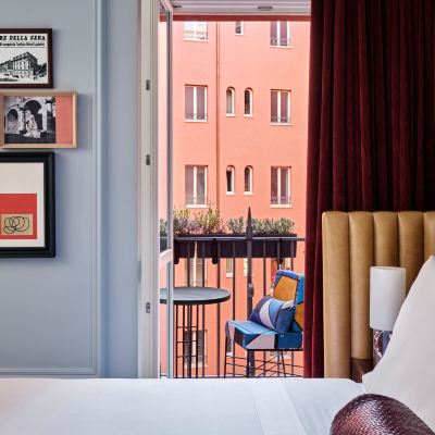 Premier Deluxe Balcony W Rome Promo Code