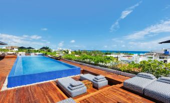 The Yucatan Resort Playa del Carmen, Tapestry Collection by Hilton