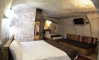 Avilla Cave Hotel