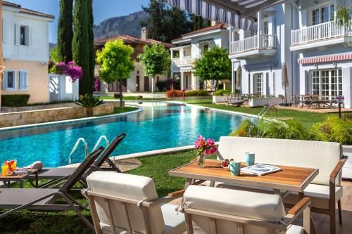 泳池旁A3型转角