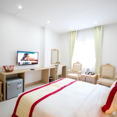 貴賓大床房（有窗帶浴缸） 西貢飯店優惠