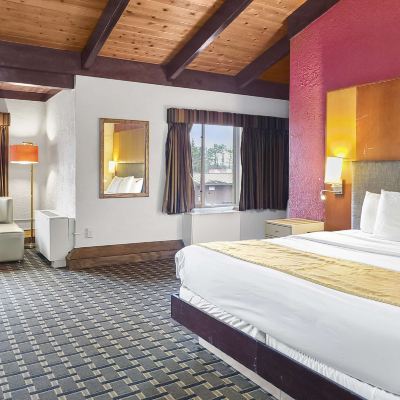 1 Deluxe King Fireplace Americas Best Value Inn Hinckley Promo Code