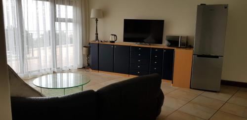 JV Guesthouse Superior King Room