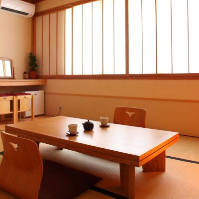 Japanese Room (8 Tatami Mats) -Non-Smoking