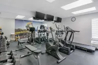 Clarion Pointe