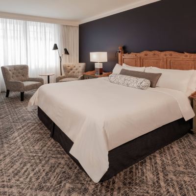 Paignton House, 2 Bedroom Junior Suite, Courtyard View JW Marriott the Rosseau Muskoka Resort & Spa Promo Code