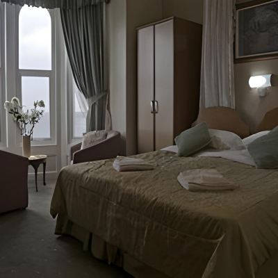 Room 16 The Oasis Promo Code