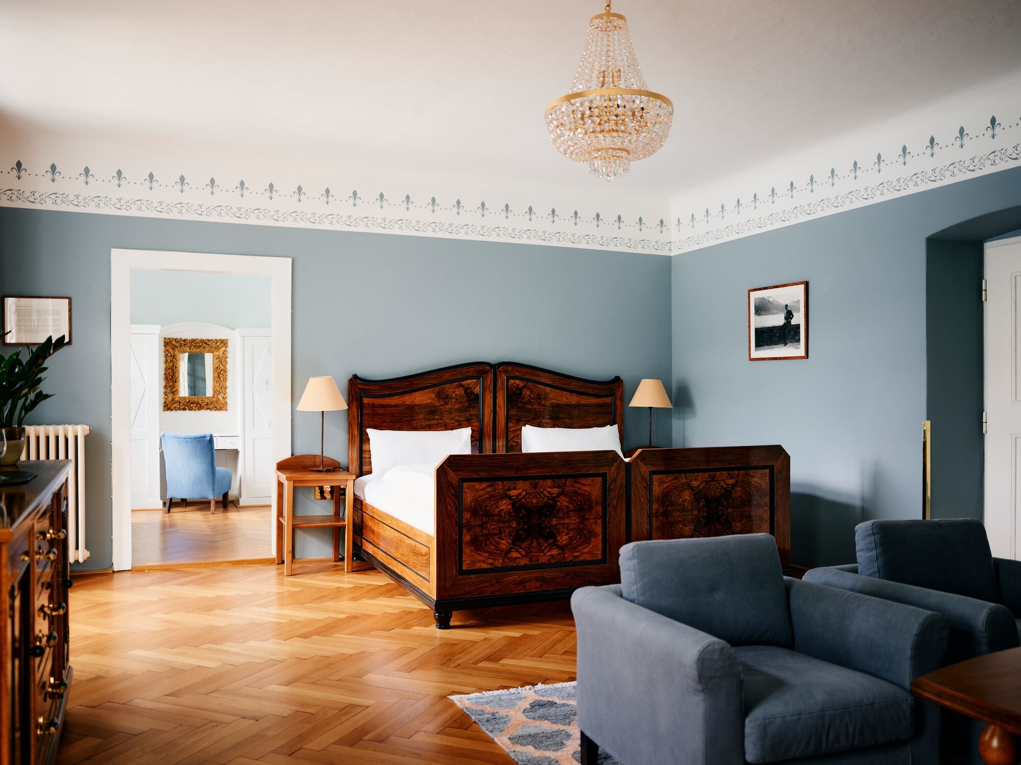 传统套房，1卧室，带露台，湖景（温莎）