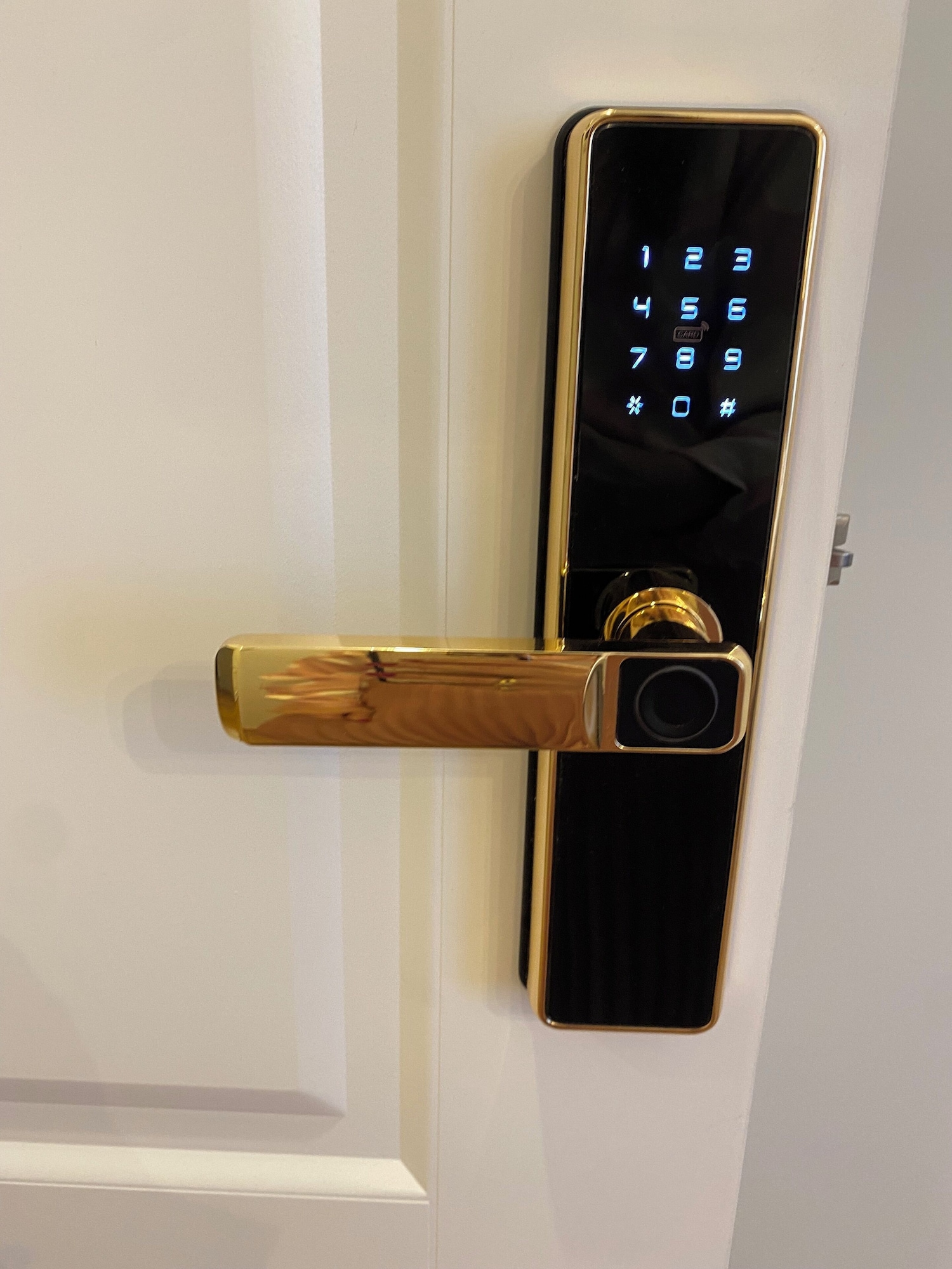 豪华房 - 带1张特大床 - 带连通浴室 - 禁烟