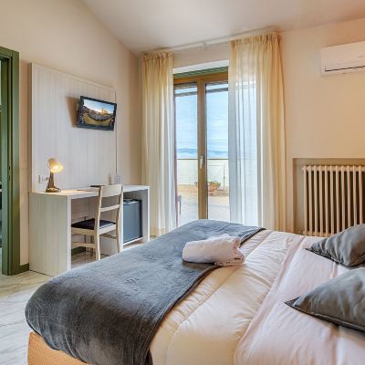 Junior Suite Studio Hotel Castello Promo Code