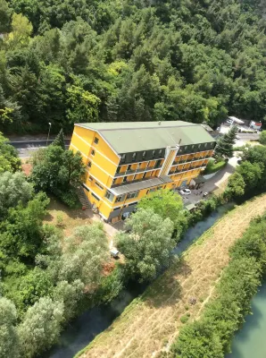Hotel Tre Monti Отели в г. 