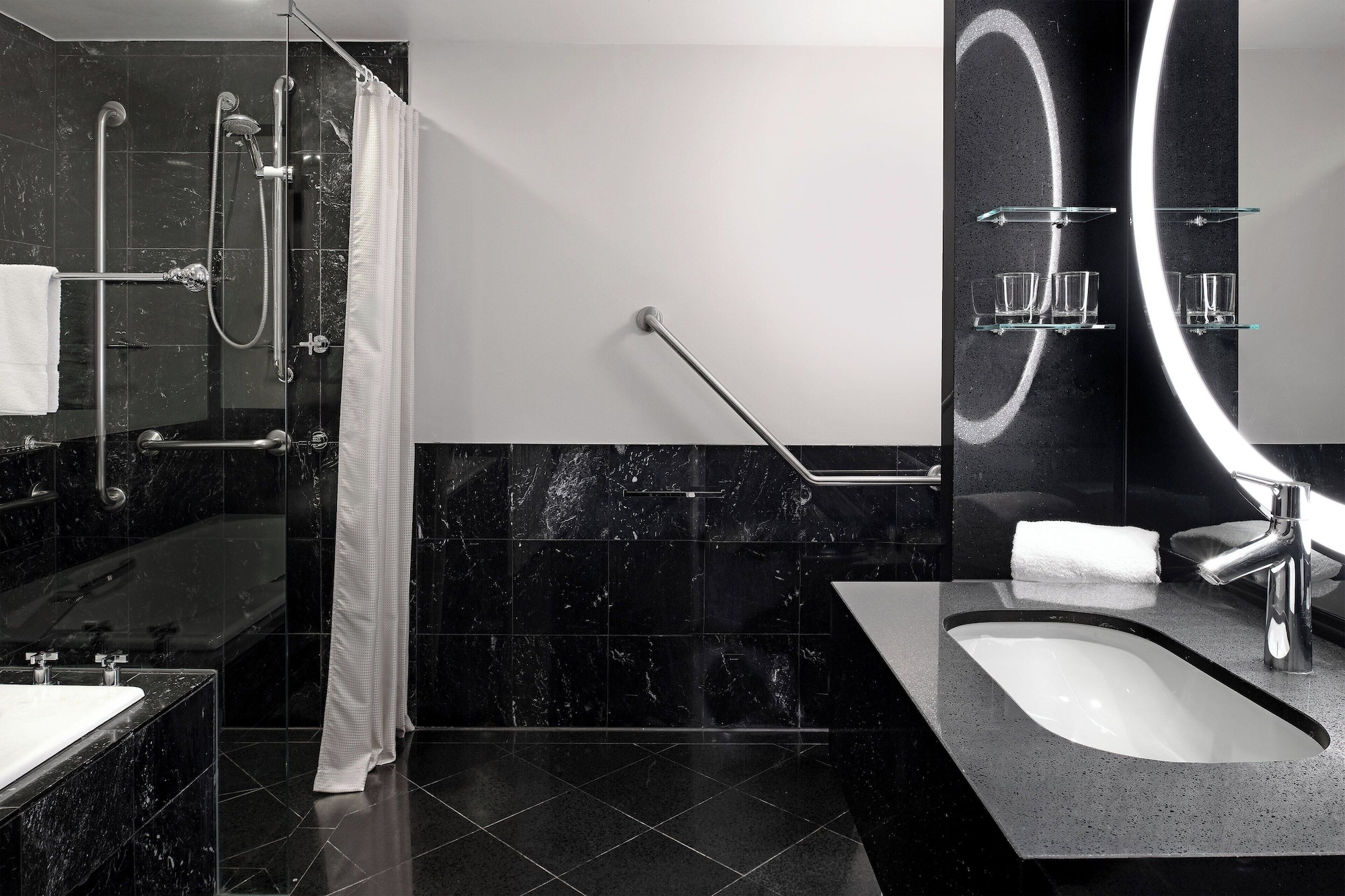 内部小型大床房