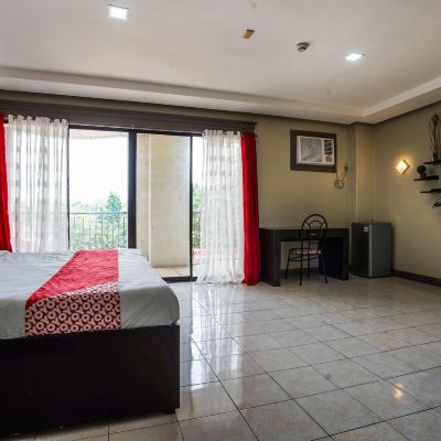 Superior Double Room OYO 192 Tcc Condo-hostel Promo Code
