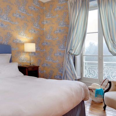 Classic Double Room With Ensuite Château Ormes de Pez Promo Code