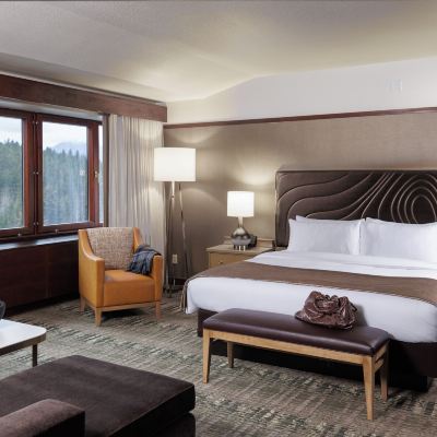 Black Diamond Floor, Executive Suite, 1 King Bed, Non Smoking, Business Lounge Access Alyeska Resort Promo Code