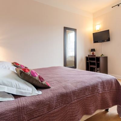 Superior Double Room Logis Hôtel le Jabron Promo Code