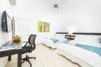 Seis Playas Hotel Отели в г. 