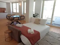 Azul Downtown Apartments - Biblioteca