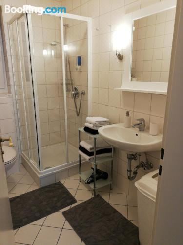 带露台一室公寓