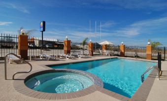 Comfort Inn & Suites Navasota