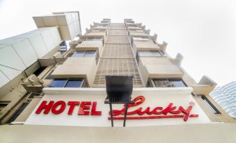 Lucky Hotel Bandra