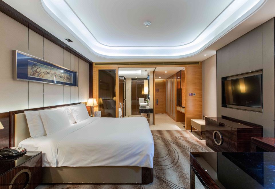 皇冠豪華黃河景房-大床