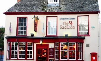The Red Lion Rooms