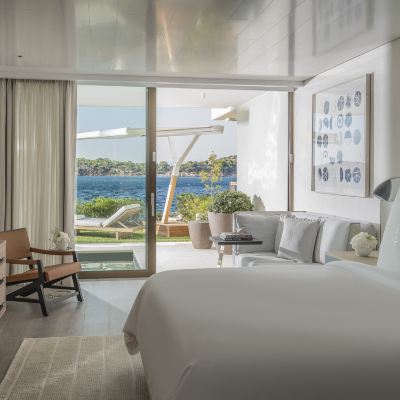 Nafsika Garden Suite with Pool or Sea View Four Seasons Astir Palace Hotel Athens Promo Code