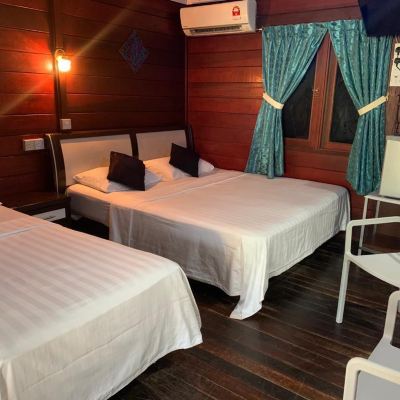 Deluxe Chalet Kupon Nipah Bay Villa