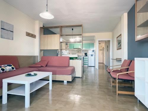 Apartamentos Acuario One-Bedroom Apartment