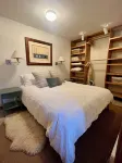 Cozy Cabin Near Boulder with Wildlife and WiFi