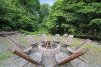 Family Cabin Near Lake Wallenpaupack-Hot Tub-Trails
